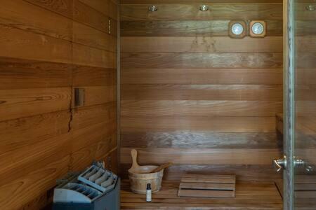 Cozy 2 Bedroom Cabin Nestled In Wooded Hideaway Monterey Luaran gambar