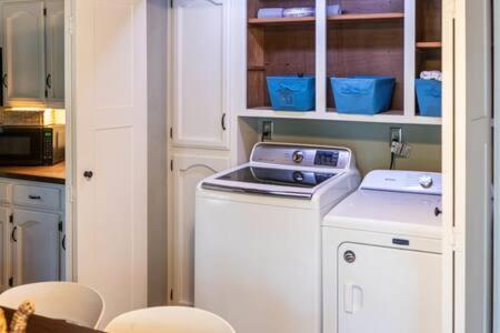 Cozy 2 Bedroom Cabin Nestled In Wooded Hideaway Monterey Luaran gambar